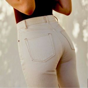 Reformation Cynthia Straight Highrise Jeans in Bone Size 28